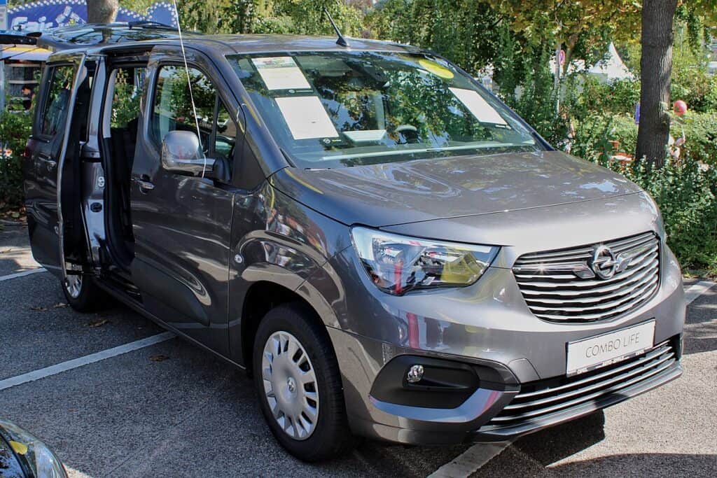 Opel Combo-Life-2018